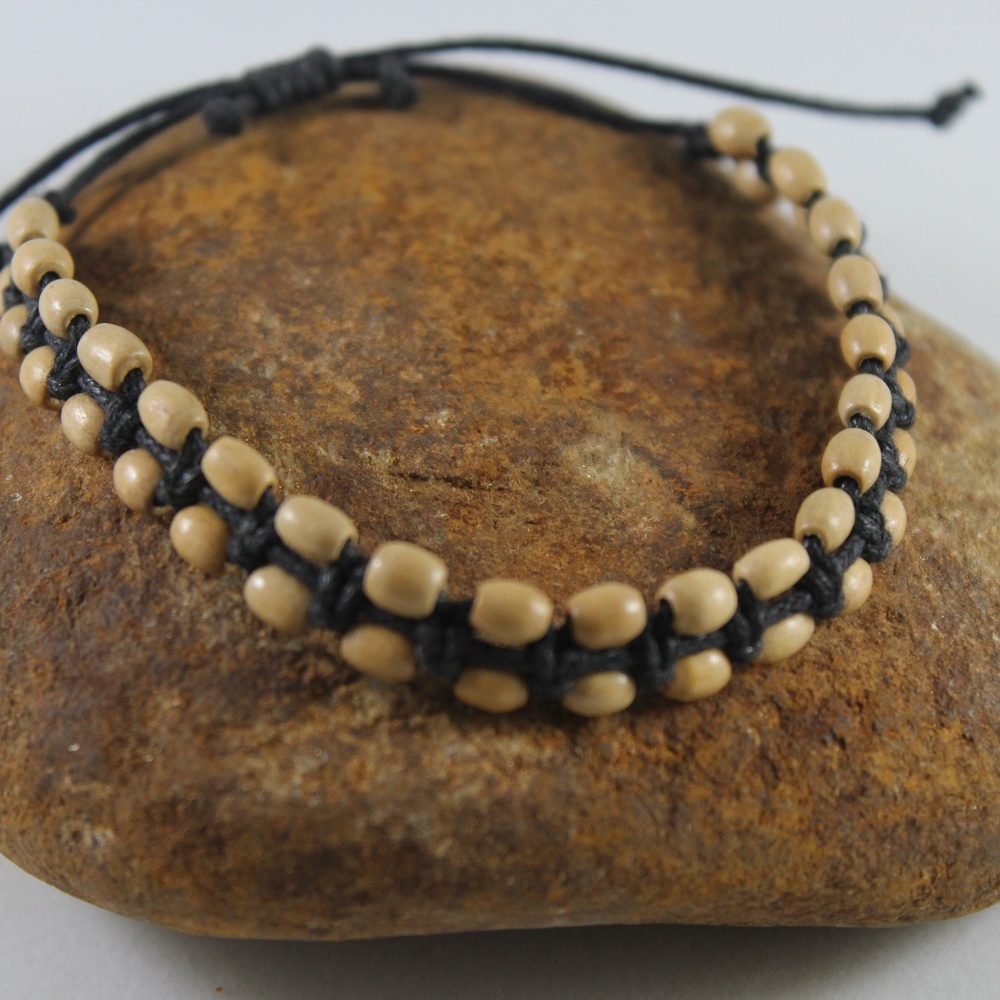 Hemp and wood bracelet